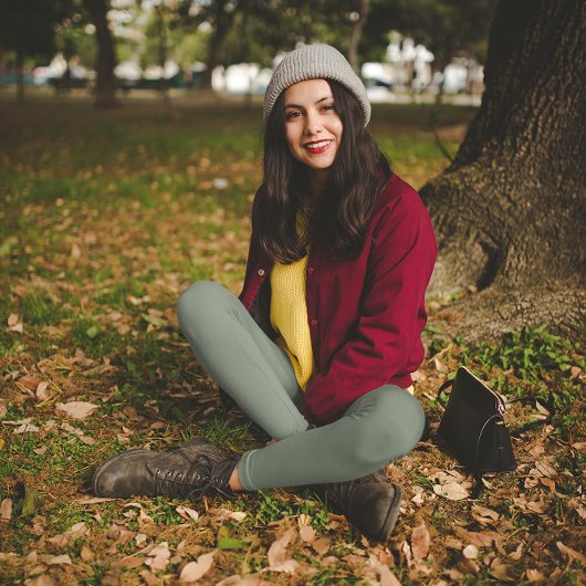 トレンド色ミュート緑がかったグレー レギンス