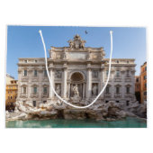 トレヴィ噴水の早朝 – ローマ、イタリア ラージペーパーバッグ (裏面)