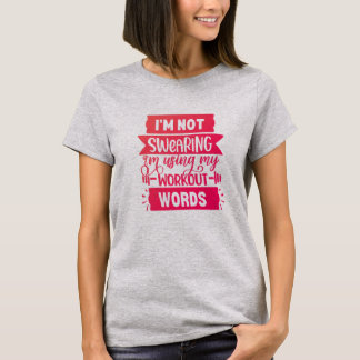 トレーニングおもしろいワードピンクジムTシャツ Tシャツ