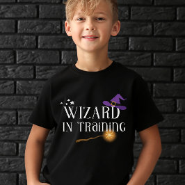 トレーニング中のウィザード – ファミリーマッチングハロウィーン Tシャツ