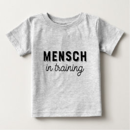 トレーニング中の Mensch T シャツ