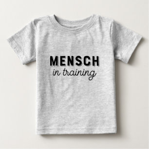 トレーニング中の Mensch T シャツ