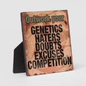 トレーニング感動的ワード – アウトワーク – モチベーション フォトプラーク (正面)