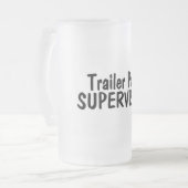 トレーラパークのスーパーバイザー フロストグラスビールジョッキ (正面左)