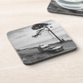 トレーラーを引っ張る車 コースター (左側)