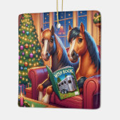 トレーラーウィッシュブック付きソファのクリスマスウマ セラミックオーナメント (左)