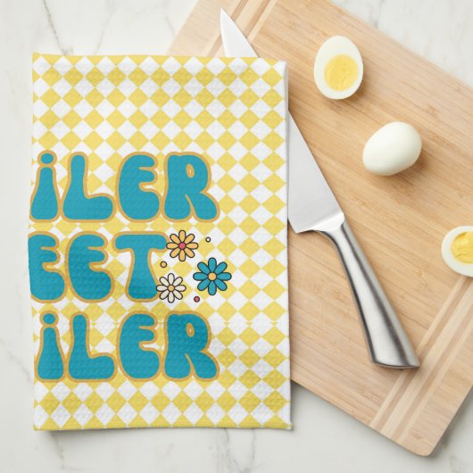 トレーラースイートトレーラーイエローハーレクイン キッチンタオル (四つ折り)