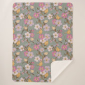 トレーリングお洒落花模様と鳥 – Sage Green シェルパブランケット (正面)
