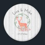 トレ素朴ンディアボホウォーター結婚カラー マグネット<br><div class="desc">デジタル結婚ウオータカラーデザインを持つ記念マグネット。ハバルのリースの中のパステルオレンジのトナカイ葉シルエット。彼の足でキノコや森シダ。背景にグレーと白の樺の木の木のパターン。</div>