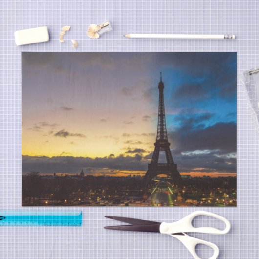 トロカデロからエッフェル塔の上の夜から日 薄葉紙 (クラフト)
