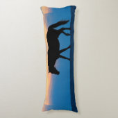 トロッティングホースホリデークリスマス ボディピロー (正面縦)