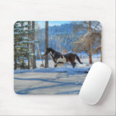 トロッティング絵を描ピントスタリオン&冬の雪 マウスパッド (マウス)