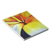 トロピカルなフランギパニの花の水彩抽象アート ノートパッド (アングル)