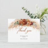 トロピカルな焦茶色のパンパスグラス ワインレッドの花 サンキューカード (スタンド正面)