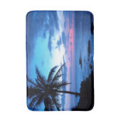 トロピカルアイランドビーチ海ピンクブルーサンセットフォト バスマット (正面縦)