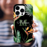 トロピカルアイランドフローラモノグラムスクリプト金ゴールドブラック iPhone 16 PROケース<br><div class="desc">洗練された素晴らし、カラフル、パラダイスの花の熱帯の水色の鳥フェイク、金ゴールドグリッターと書のスクリプトとモノグラムのイニシャルパーソナライズされたで、このシックでエレガント、携帯電話のケースにドラマチックな黒い背景をオーバーレイはっきりした。あなたの名前とモノグラムでパーソナライズ。使用するたびにおもしろいスタイリッシュと文を作成する。お素晴らし友達ユニークにもプレゼント！単にあなたの選択のモノグラムイニシャルと名前を入力し、あなたは簡単にこの携帯電話のケースをパーソナライズすることができる。質問や要望があれば私に連絡して下さい。</div>