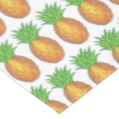 トロピカルアイランドルアウ(ハワイ式宴会)ハワイアンパイナップルフルーツ テーブルクロス (アングル)