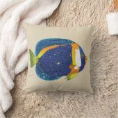 トロピカルアンジェフィッシュイラストレーションブライトブルーイエロー クッション (ブランケット)