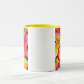 トロピカルイエローフランギパニ花プルメリアアート ツートーンマグカップ (中央)