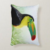 トロピカルカラフルバードブラックイエローグリーントゥーカン アクセントクッション (正面(垂直))