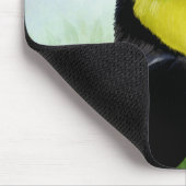 トロピカルカラフルバードブラックイエローグリーントゥーカン マウスパッド (コーナー)