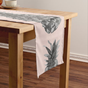 トロピカルグレー&ピンクパイナップルシームレスパターン ショートテーブルランナー