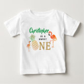 トロピカルサマービーチルアウ(ハワイ式宴会)ボーイズ1st誕生日 ベビーTシャツ (正面)
