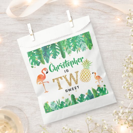 トロピカルサマービーチルアウ(ハワイ式宴会)ボーイズ2nd誕生日 フェイバーバッグ (クリップ留めされた状態)