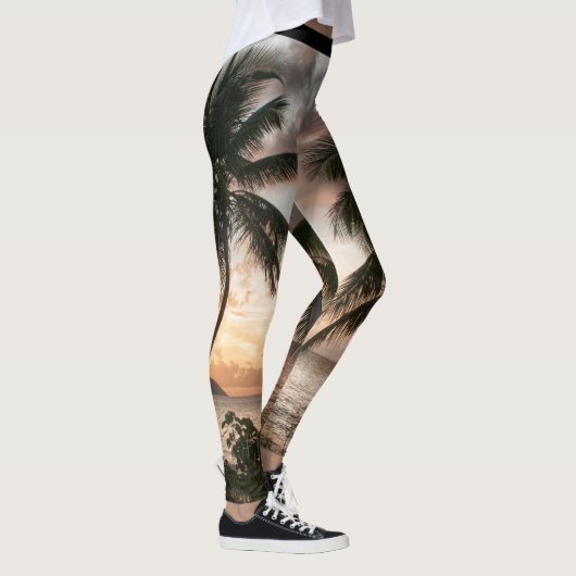 トロピカルサンセットヤシカリブのの木USVI レギンス (右)