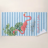 トロピカルストライプの，フラミンゴパーソナライズされたス ビーチタオル (正面)