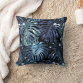 トロピカルダークブルーブラックモンステラジャングル離れ クッション (ブランケット)