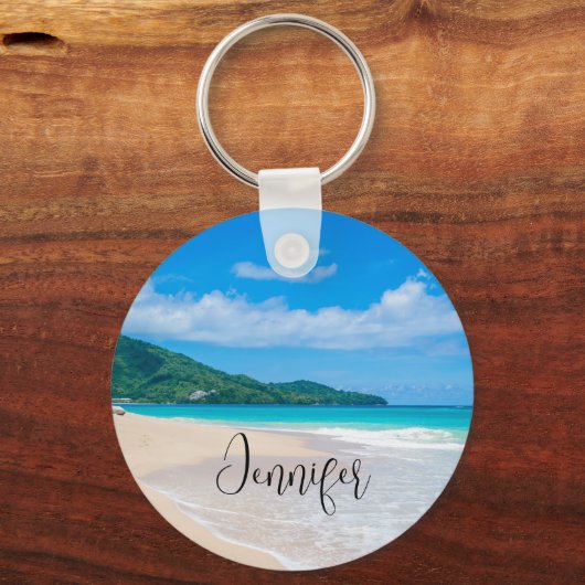 トロピカルデスティネーション風光明媚なビーチ写真 キーホルダー (正面)