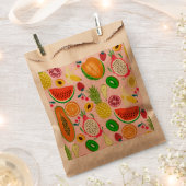 トロピカルドラゴンフルーツkiwi pomegranate フェイバーバッグ (クリップ留めされた状態)