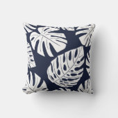 トロピカルネイビーブルーホワイトパームモンステラ葉ズ クッション (正面)