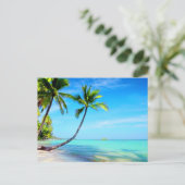 トロピカルパラダイスビューティフルビーチとヤシの木 ポストカード (スタンド正面)