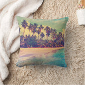 トロピカルパラダイス：海、ホテル、ビーチ。 クッション (ブランケット)