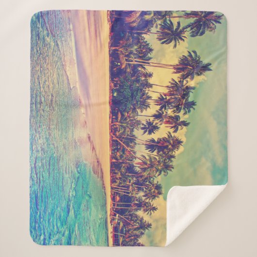 トロピカルパラダイス:海、ホテル、ビーチ。 シェルパブランケット (正面)