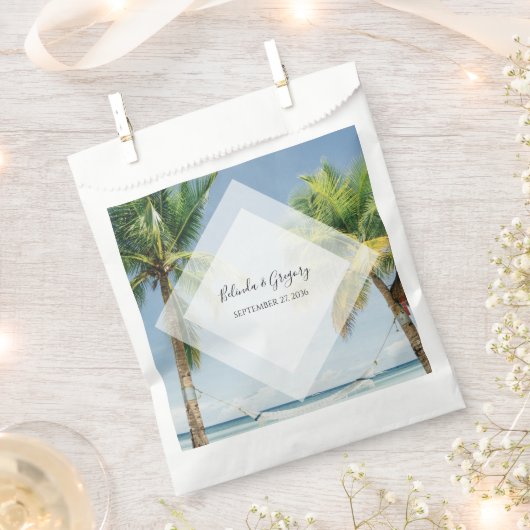 トロピカルパームツリービーチウェディング フェイバーバッグ (クリップ留めされた状態)