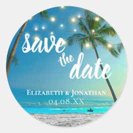 トロピカルビーチのストリングライトとヤシの木のSave the Date ラウンドシール