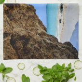 トロピカルビーチ海岸と大きな岩 キッチンタオル (折り畳み)