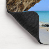 トロピカルビーチ海岸と大きな岩 マウスパッド (コーナー)