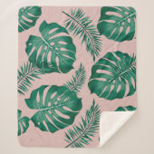 トロピカルピンクとグリーンパーム葉のシームレスパターン シェルパブランケット (正面)
