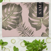 トロピカルピンクと金ゴールドパーム葉のパターンと名前 キッチンタオル (折り畳み)