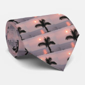 トロピカルピンクの夕日とヤシ ネクタイ (ロール)