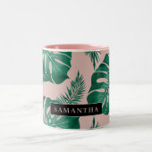 トロピカルピンク&グリーンパーム葉のパターン&名前 ツートーンマグカップ (中央)
