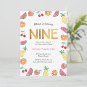 トロピカルフルーツ金ゴールド第9誕生日招待状 招待状 (スタンド正面)