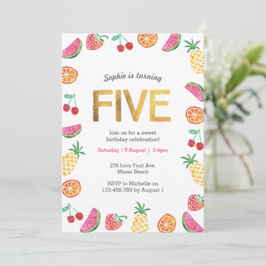 トロピカルフルーティピンク金ゴールド第5誕生日招待状 招待状 (スタンド正面)