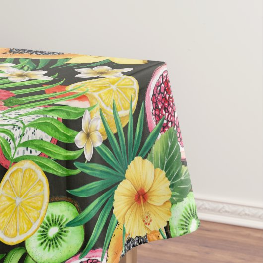 トロピカルミックスフルーツ、花や葉黒の テーブルクロス (インサイチュ)