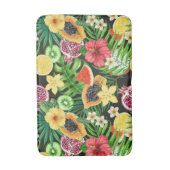 トロピカルミックスフルーツ、花や葉黒の バスマット (正面縦)