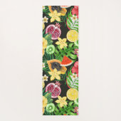 トロピカルミックスフルーツ、花や葉黒の ヨガマット (裏面)